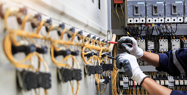 Professional Electrician technician working in Bridgeport, CT